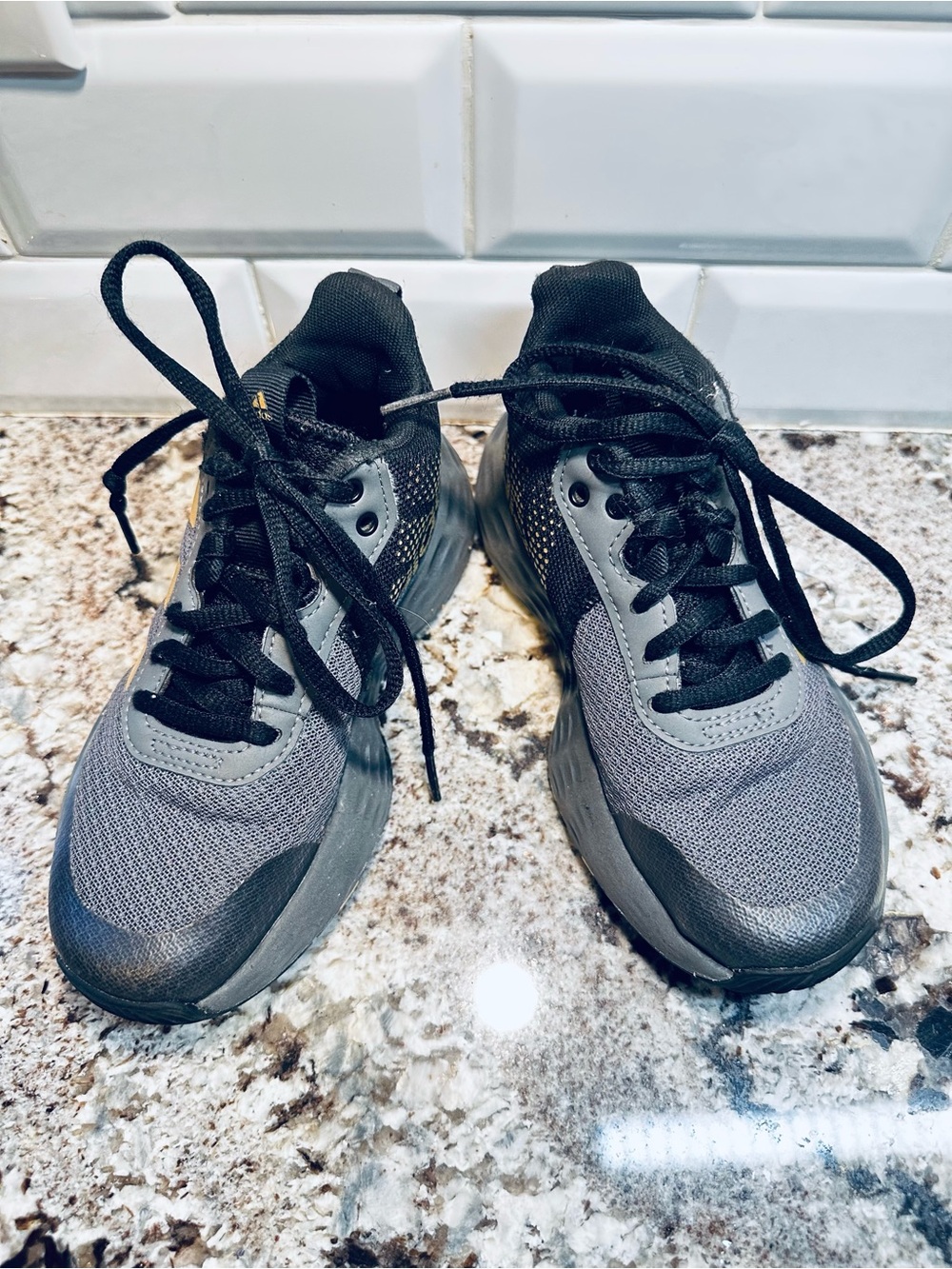 Adidas Sneakers Size Child 12